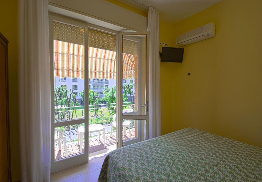 Hotel Versilia Camaiore Bagian luar foto